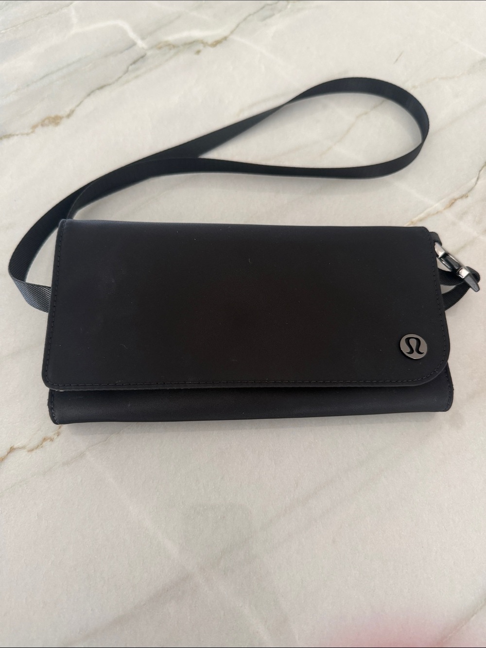 lululemon athletica Black Crossbody Wallet Clutch